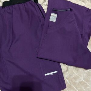 Purple scrub set